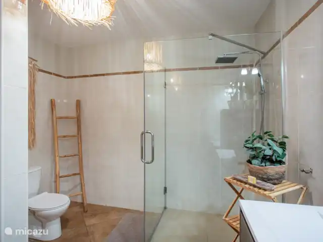 penthouse en Curazao, Banda Arriba (este), Jan Thiel – Atico Tropicana Baño 1