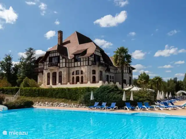 Casa 134 Cazaleres en Francia, Ariège, Daumazan-sur-Arize - villa Castillo romántico con restaurante.