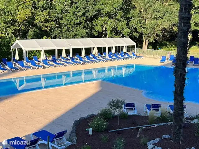 Casa 134 Cazaleres en Francia, Ariège, Daumazan-sur-Arize - villa Dos grandes piscinas climatizadas.