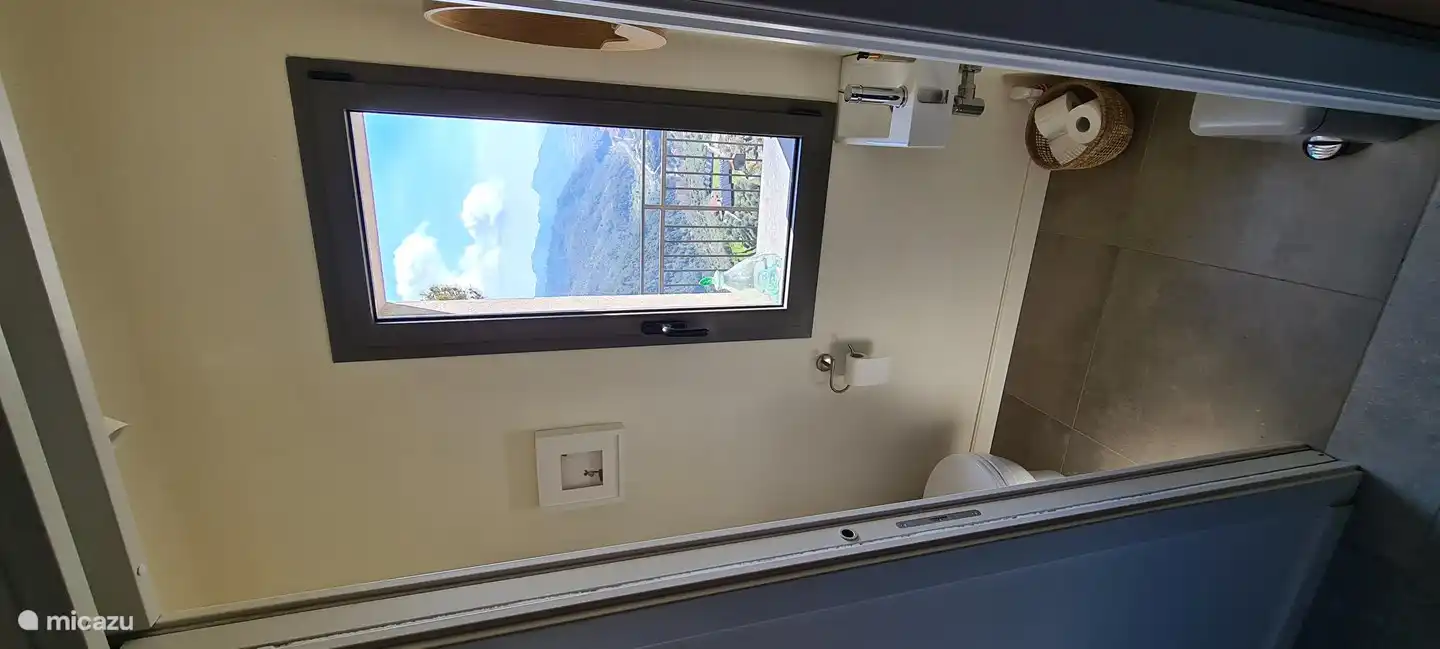 Sogar die Toilette hat eine tolle Aussicht