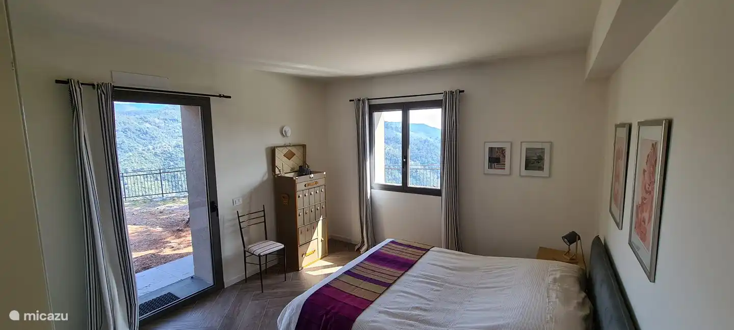 Wir verbinden Kolonialstil mit zeitgemäßem Komfort!