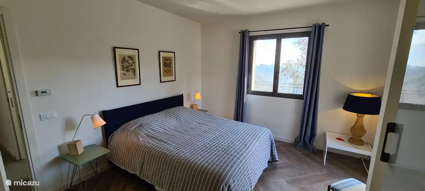 Eines der Schlafzimmer im Erdgeschoss