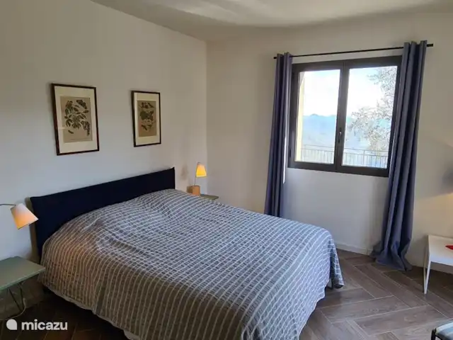 Villa Torba en Italia, Liguria, Dolceacqua - villa Uno de los dormitorios de abajo.