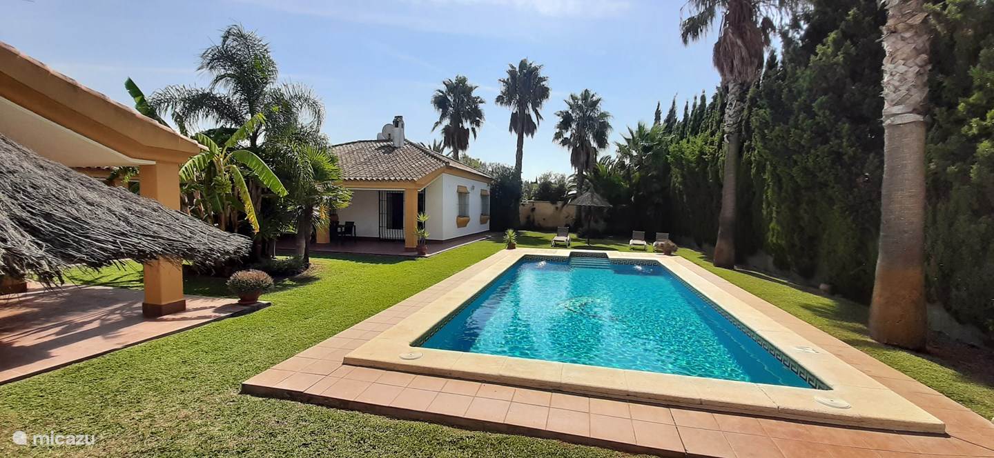 Conil de la Frontera Vacation Rentals, Andalusia: house rentals & more