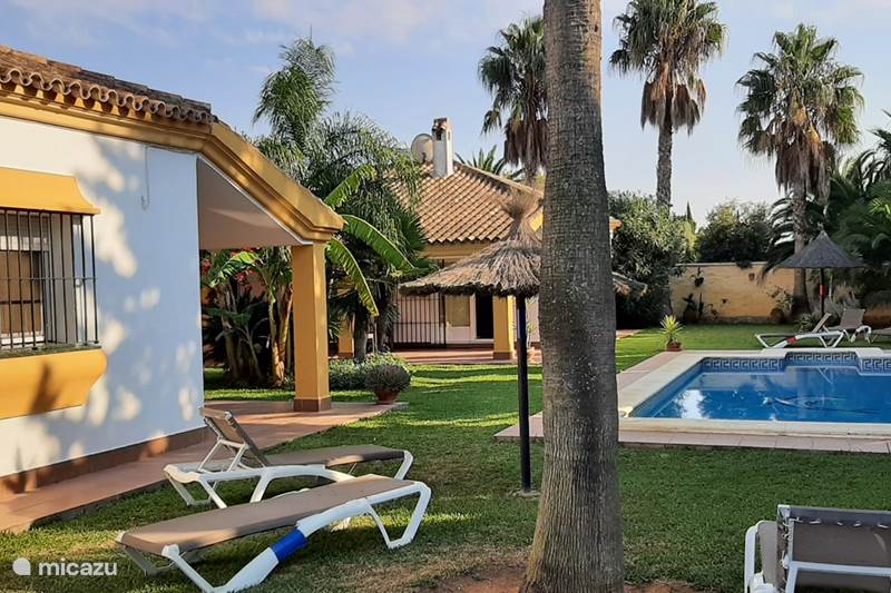 Vakantiehuis Spanje, Andalusië, Conil de la Frontera Vakantiehuis Casas Sol & Luna | Finca Paradiso