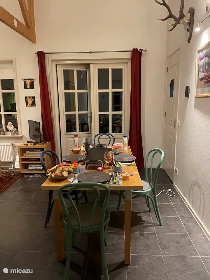 Essbereich im Wohnzimmer