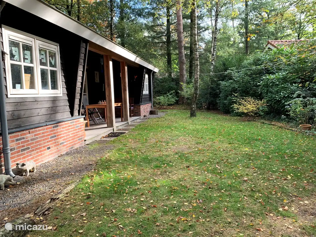 Hinterhof mit Veranda