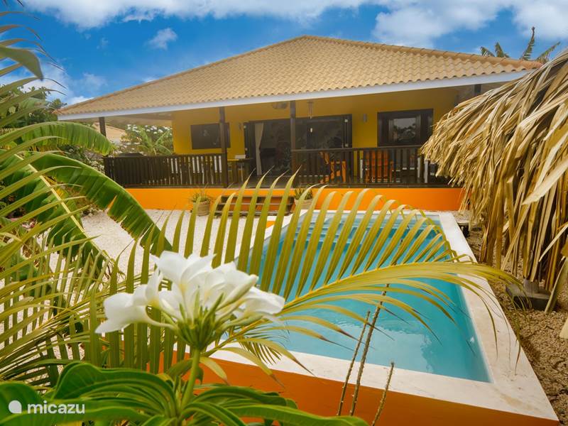 Vakantiehuis Curaçao, Banda Abou (west), Fontein Vakantiehuis Happy Casa