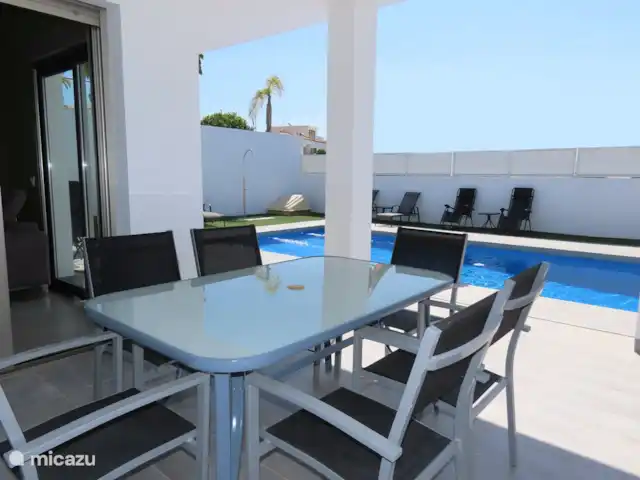 Villa Chopin huren in Spanje, Costa Blanca, San Fulgencio La Marina - villa Eetgelegenheid onder de overdekte veranda