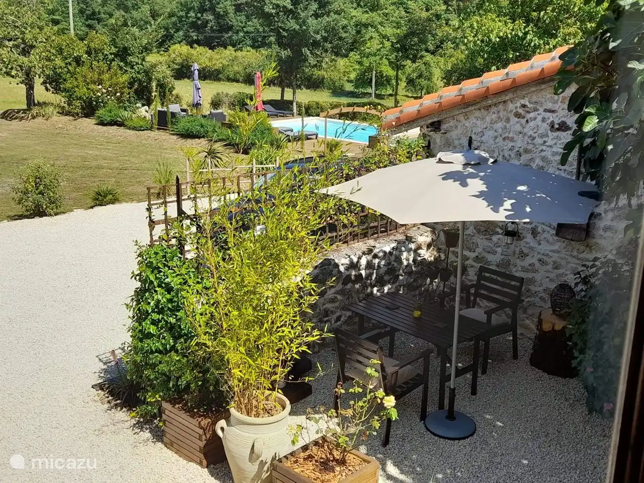 Idyllische Lage mit atemberaubender Aussicht und Tierwelt