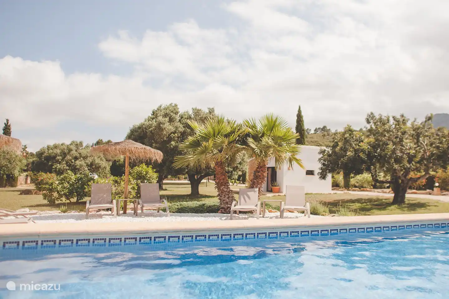 Schwimmbad und Casita 1