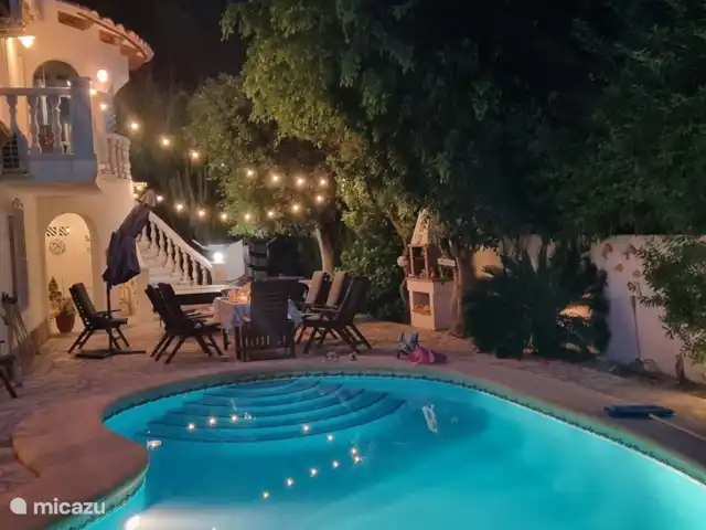 Villa Faisán en España, Costa Blanca, Moraira - villa el jardin de noche