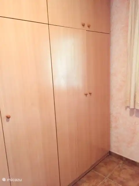 Kast slaapkamer gelijkvloers