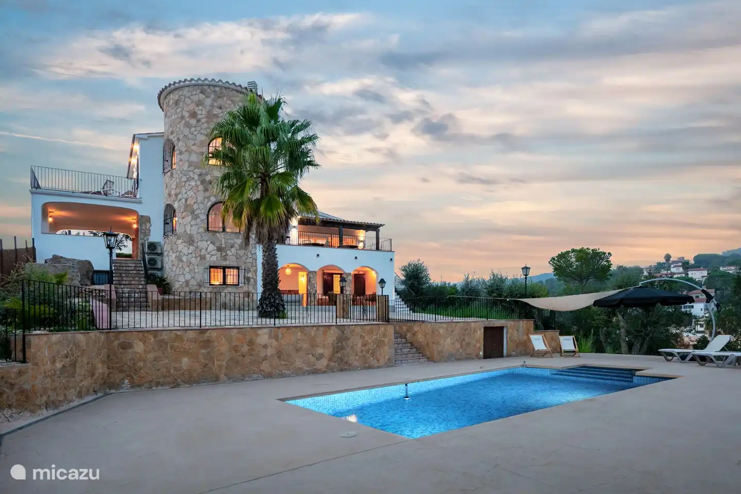 Piscine d'eau salée.