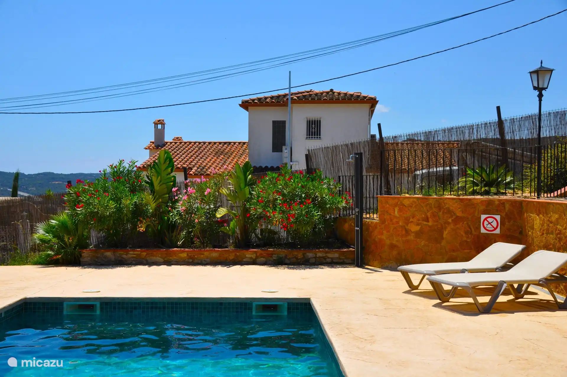 10 lits de plage pour bronzer ou lire dans la canopée.