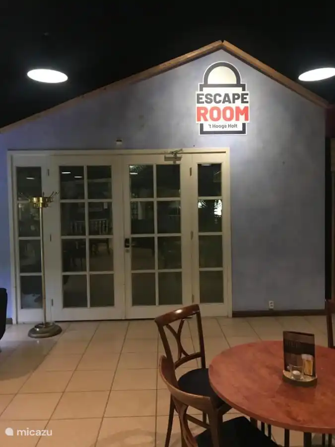 ¿Sabes cómo escapar a tiempo del Escape Room? Divertido para hacer con toda la familia o grupo.