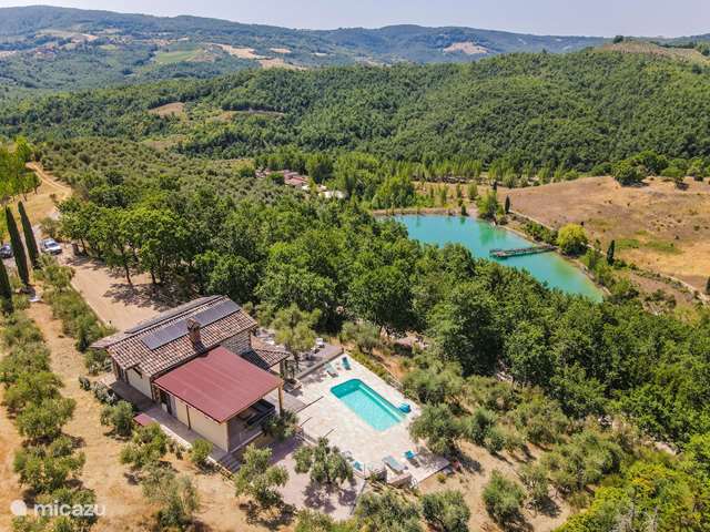 Holiday home in Italy, Umbria, Panicale - holiday house House with private pool and hot tub
