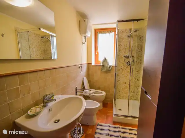 casa vacacional en Italia, Umbría, Santa Restituta – Casa de campo con piscina privada y panorama.