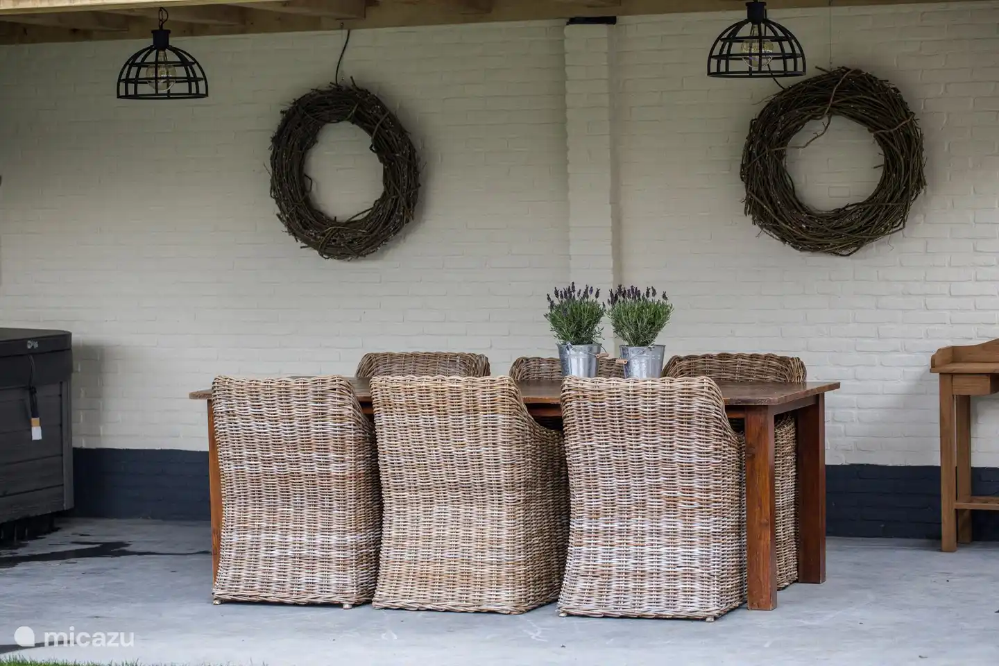 Schöner Baldachin zum gemeinsamen Genießen. 