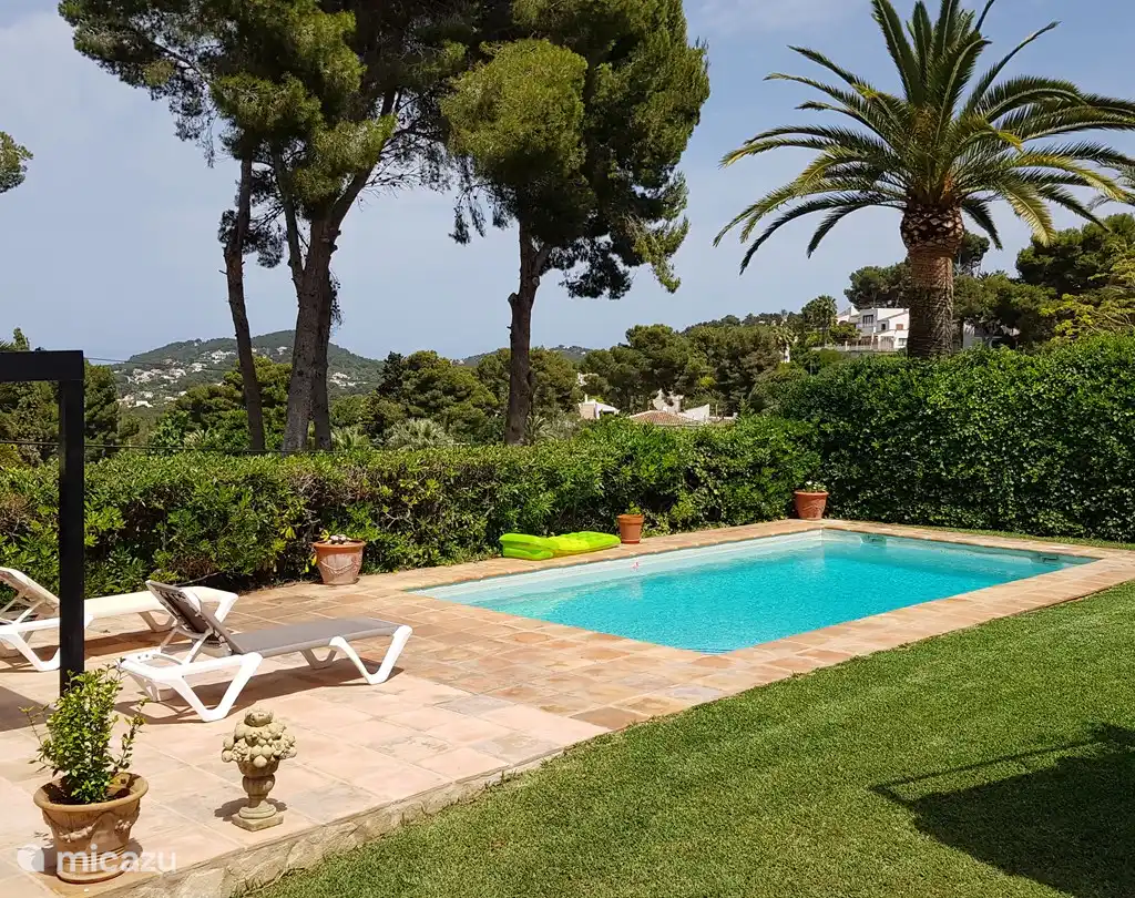 Villa Pomelo