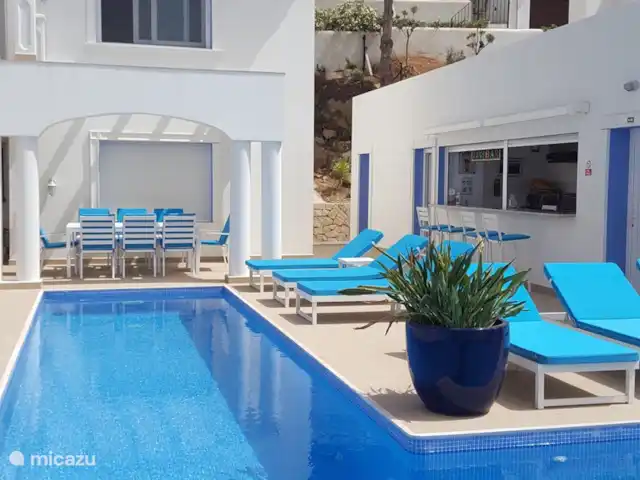 Maison Marie | Espagne, Costa Blanca, Moraira - villa Espace piscine montrant différents espaces de détente