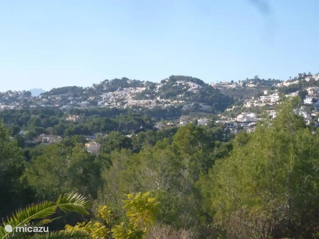 Blick von der oberen Terrasse