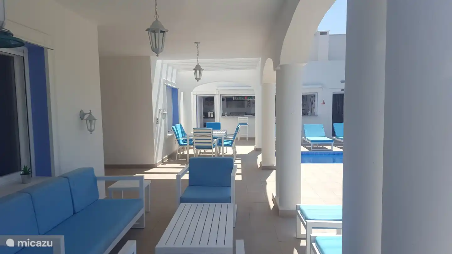 Essen im Freien, Lounge und Sommerküche