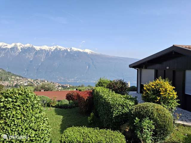 Holiday home in Italy, Lake Garda – bungalow Tignale sunclass bungalow Sole