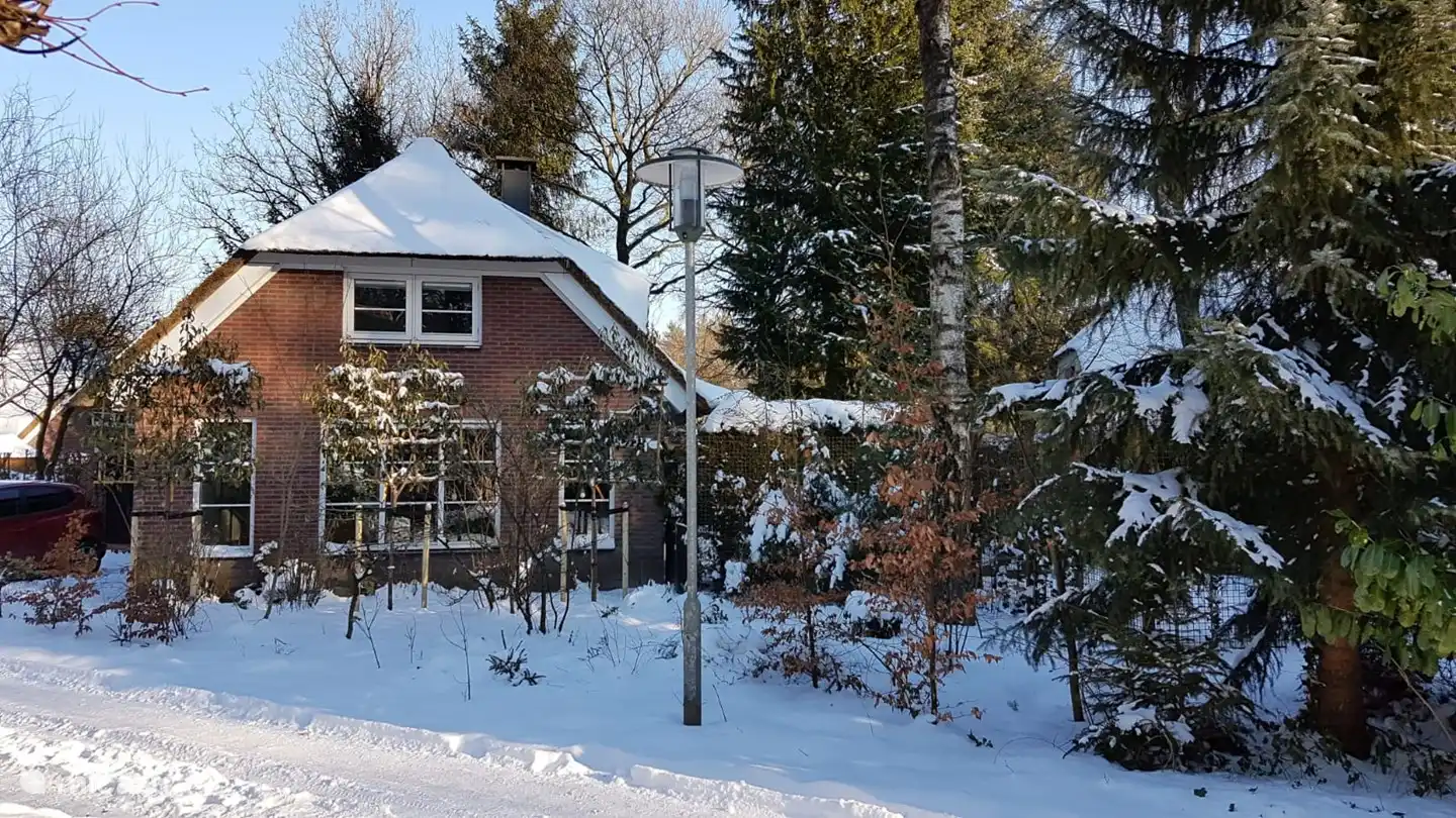 Sfeerbeeld voorkant, in de sneeuw!