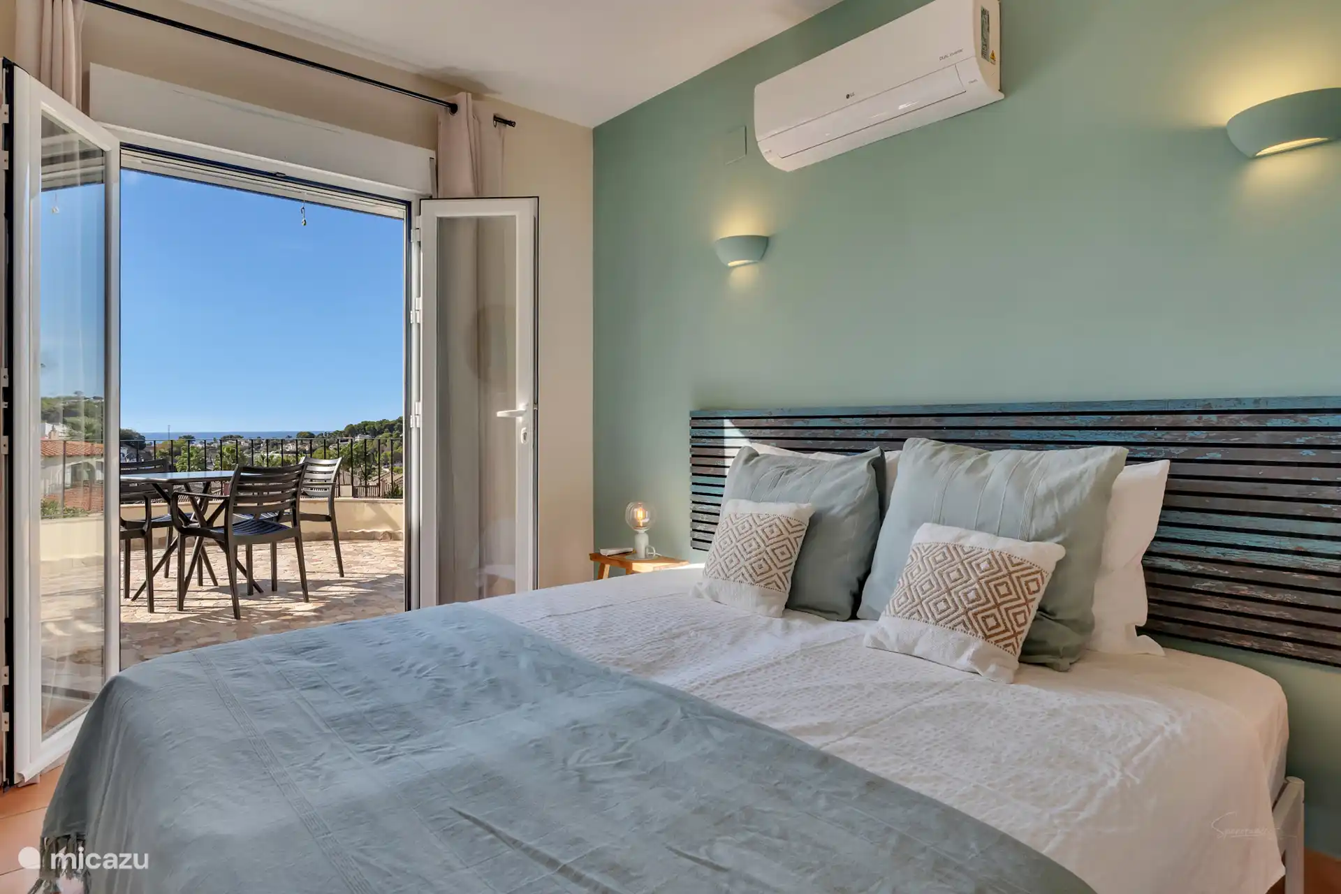 Großes Doppelzimmer im zweiten Stock