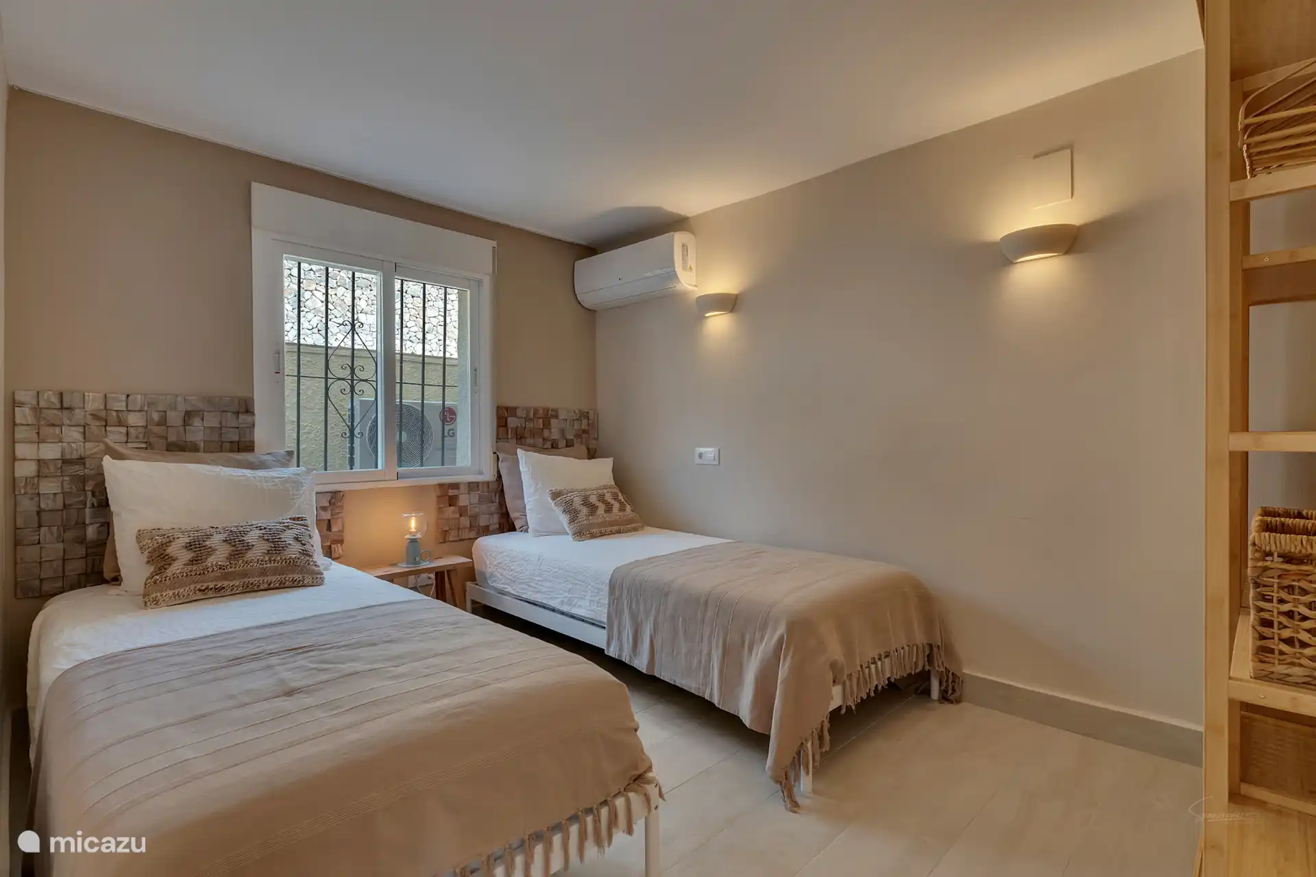 Erdgeschoss 2 x 1-Personen-Schlafzimmer