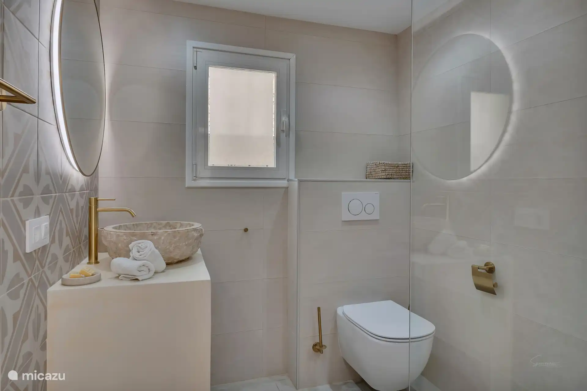 Badezimmer im Erdgeschoss 