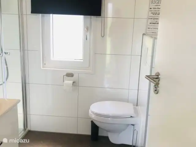 LuxChalet VAJU Lathum meer & zwembad huren in Nederland, Gelderland, Lathum - chalet Badkamer