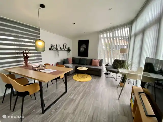 LuxChalet VAJU Lathum meer & zwembad huren in Nederland, Gelderland, Lathum - chalet Woonkamer