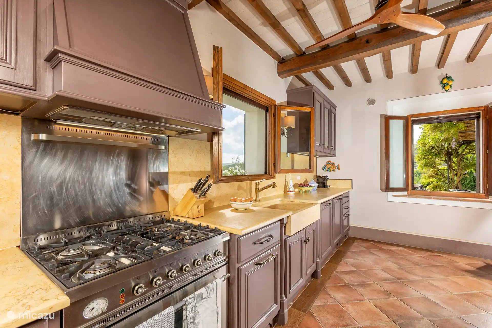 Cocina totalmente equipada