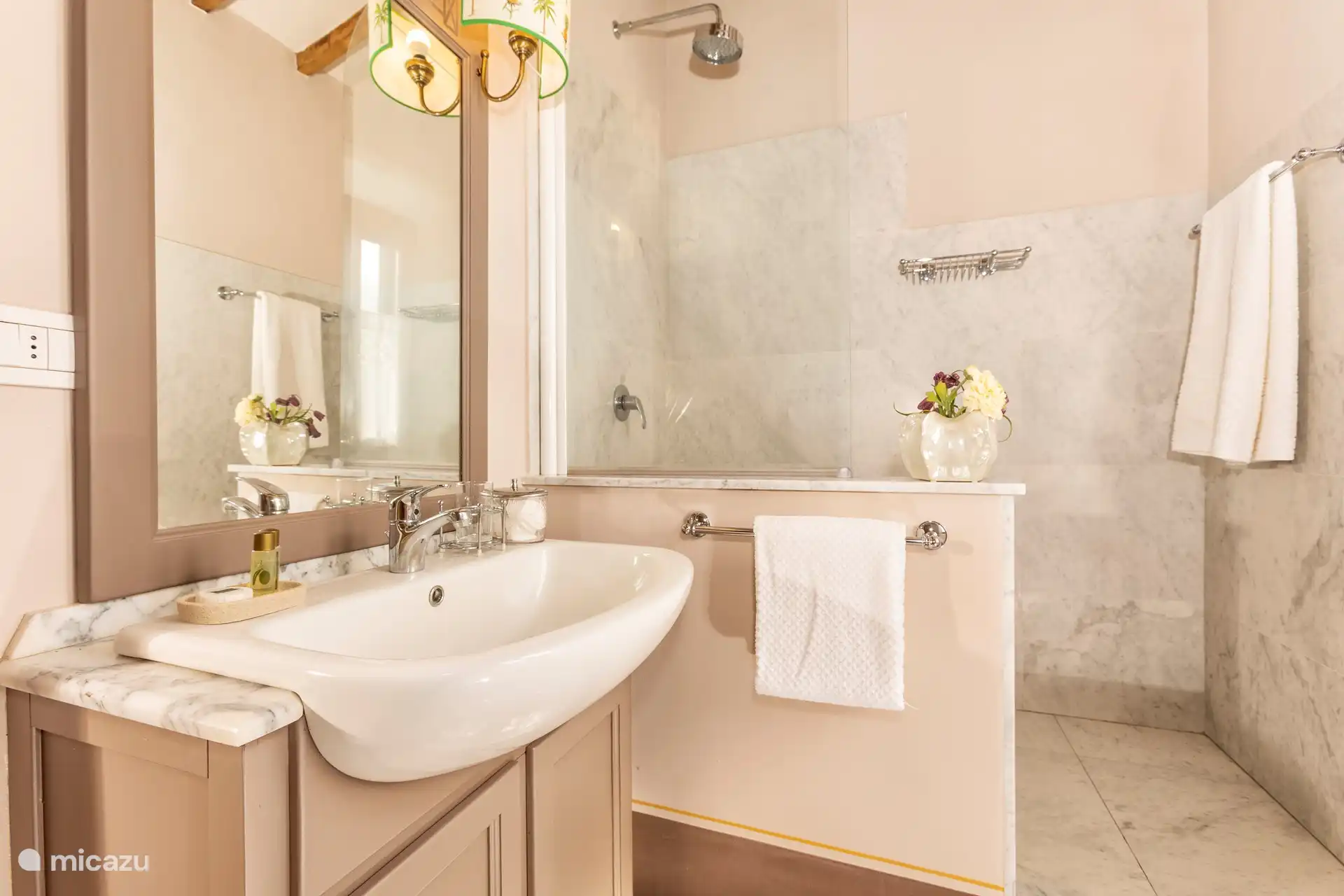 baño del dormitorio 2