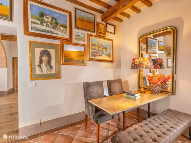 Casa dei Fiore/Montalcino/d’Orcia | Italie, Toscane, Buonconvento - maison mitoyenne Salle de petit-déjeuner également utilisée comme lieu de travail