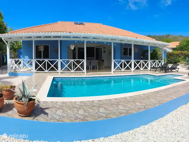Cas Bunita en Curazao, Bandabou (oeste), Fontein - villa Lujosa terraza cubierta y piscina
