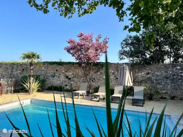 Casa Oliver en Francia, Gard, Cornillon - casa vacacional ¿Te ves acostado aquí?