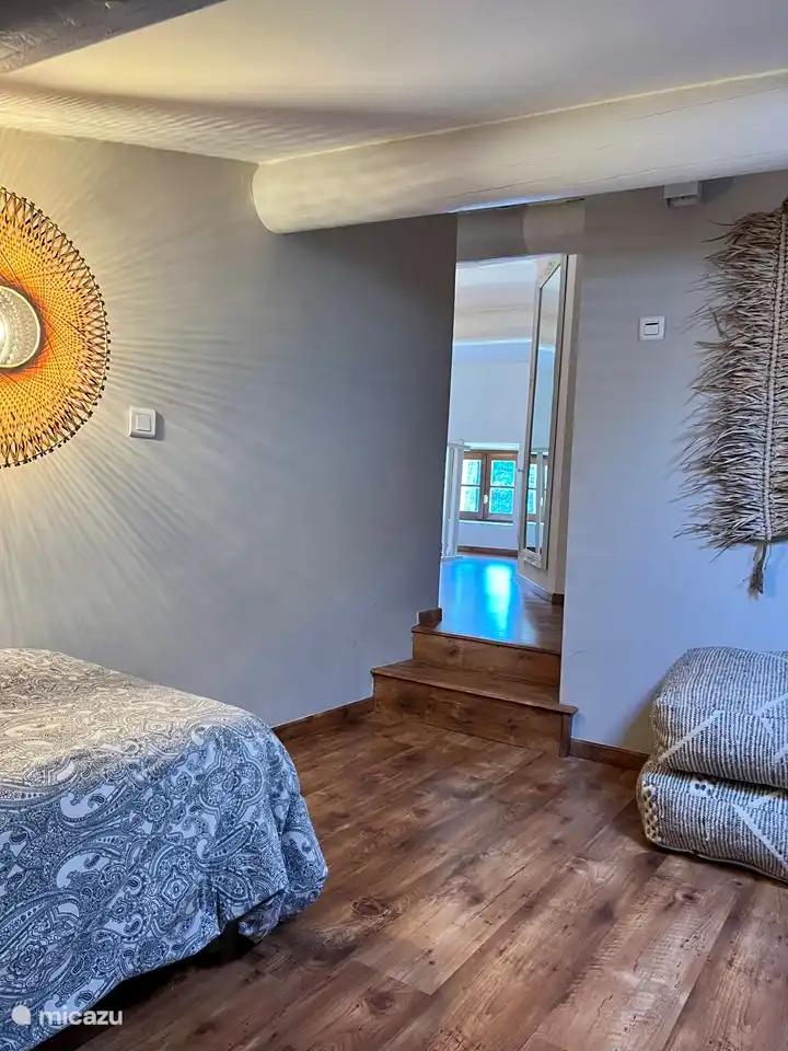 Dormitorio de entrada nº 6 = piso