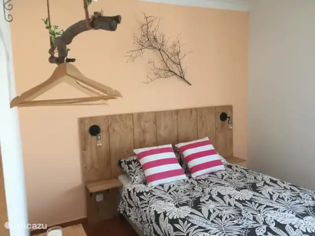 casa de rosas en Portugal, Coímbra, Carvalheira Grande-Graca - villa Dormitorio