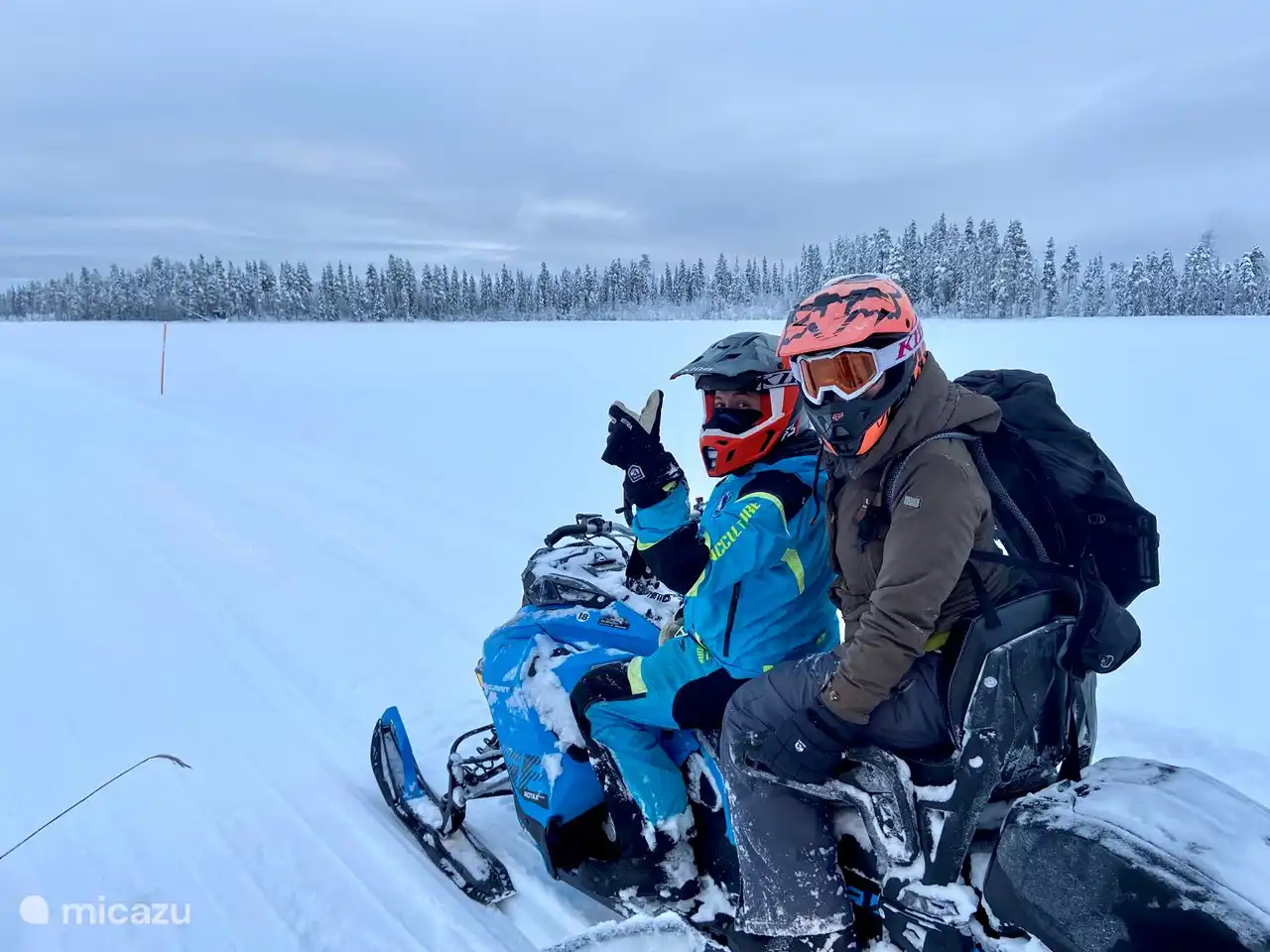 Excursión en moto de nieve