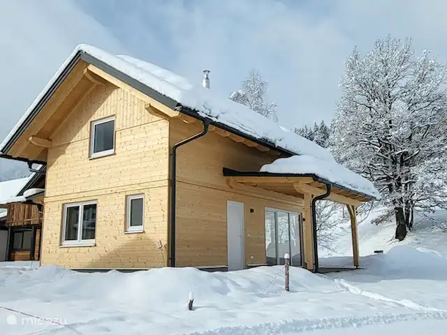 La cabaña de Dijkstra en las pistas en Austria, Carintia, Kötschach-Mauthen - casa vacacional
