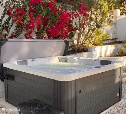 Own jacuzzi
