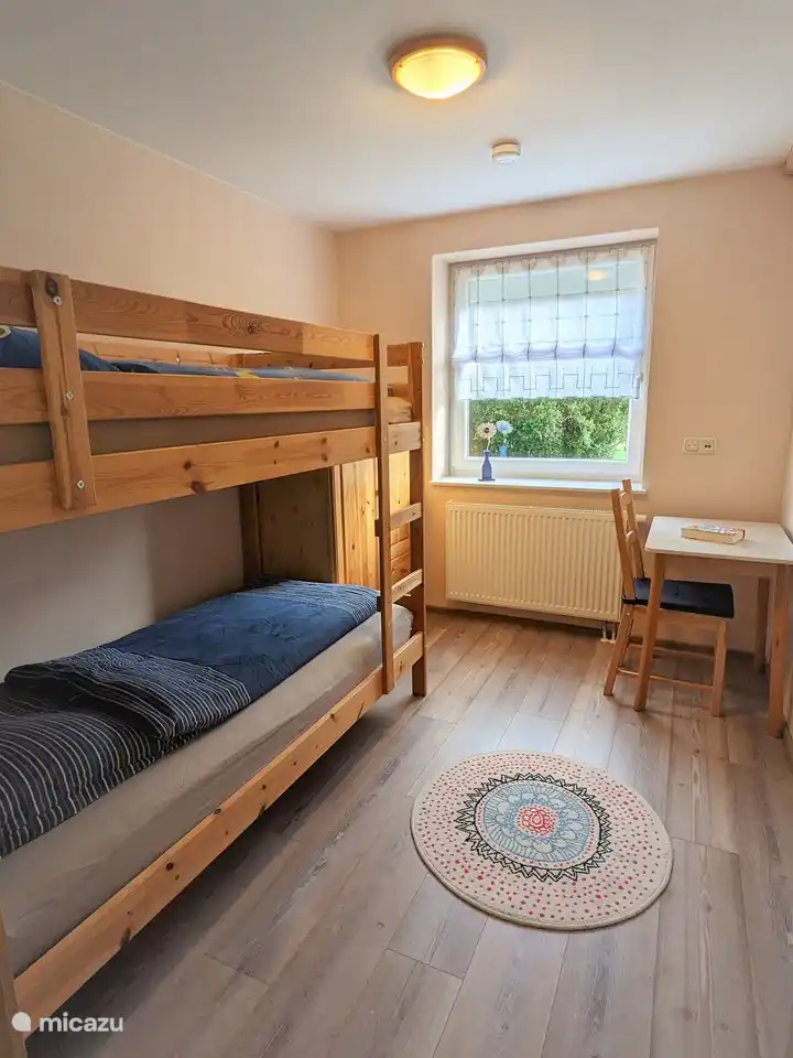 Dormitorio 2 - camas 2m x 0.9m