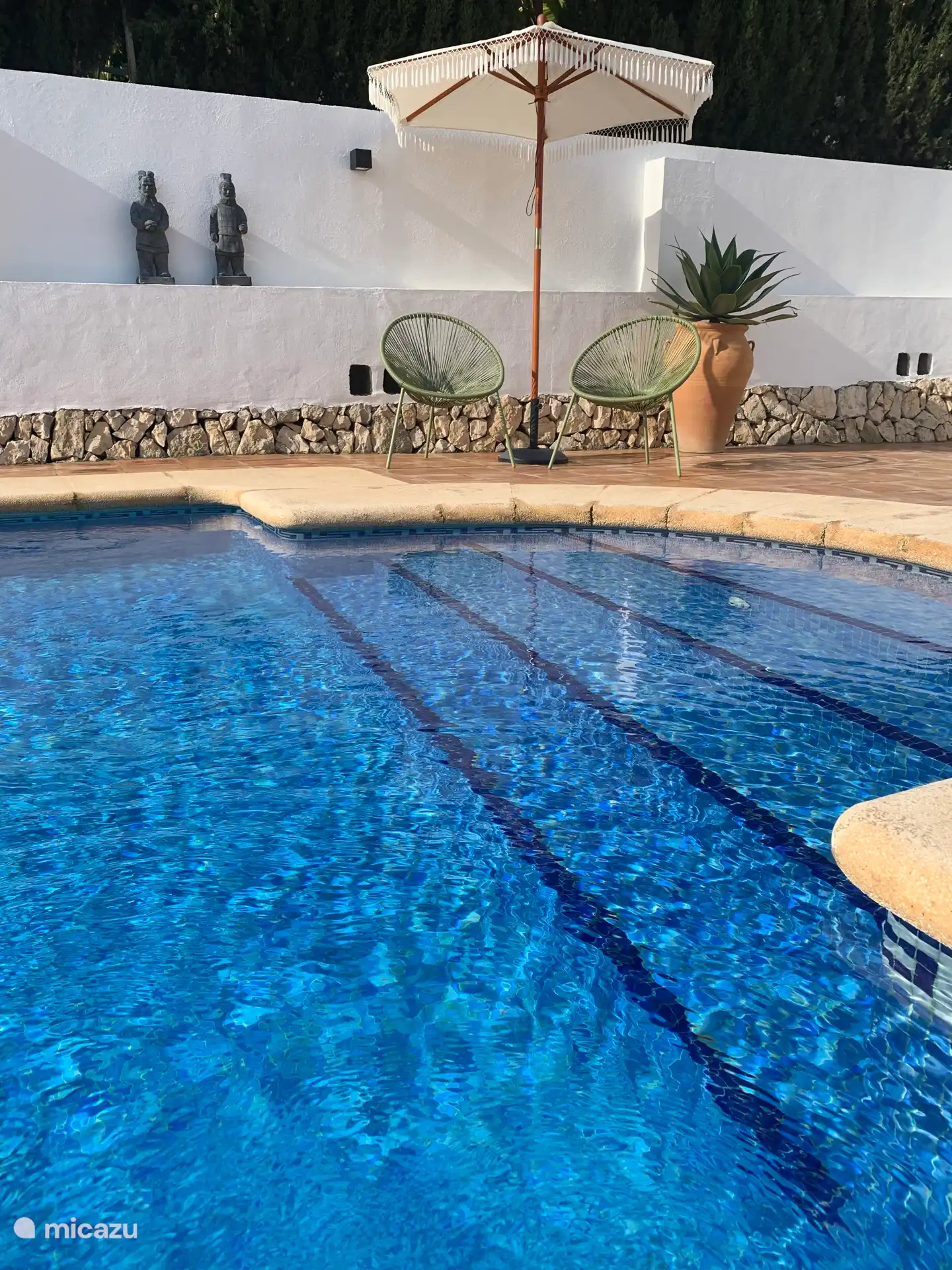 Lovely large swimming pool of 9mx4.5m, from shallow 1m to deep 2m.