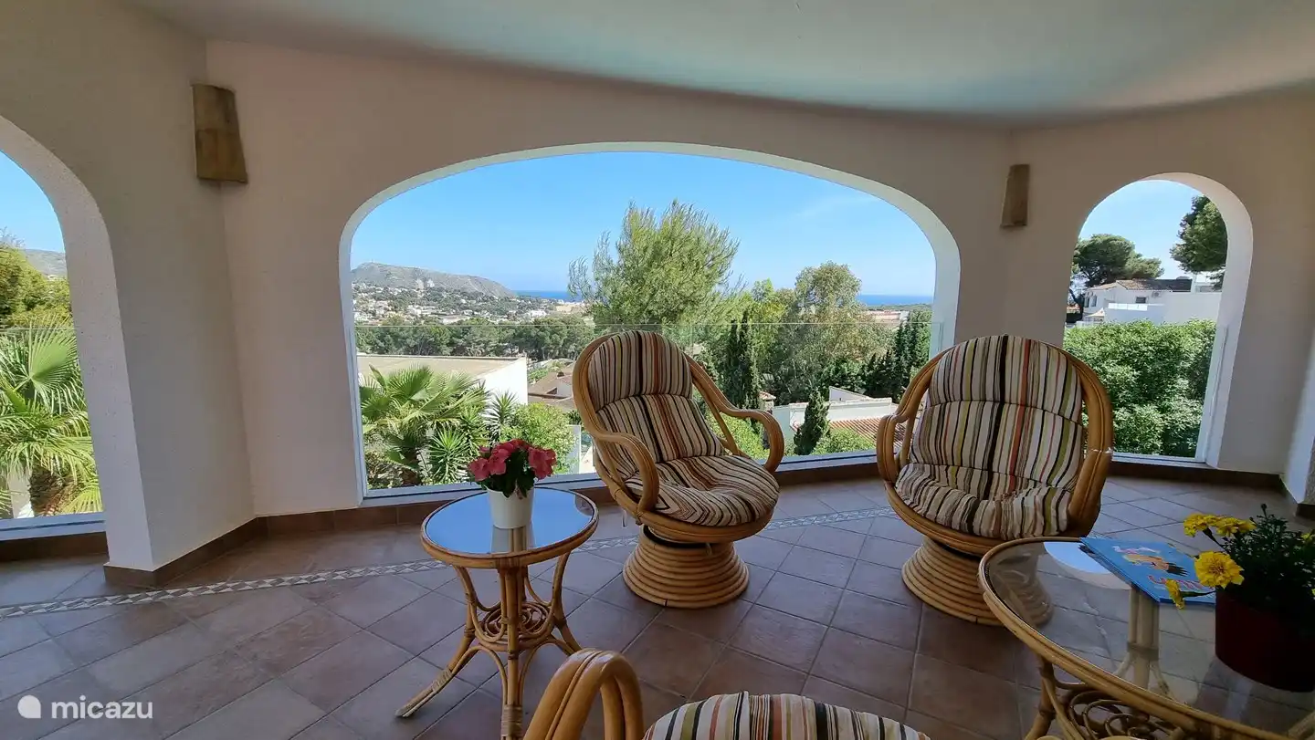 Naya (covered terrace) at the front of the upper apartment.