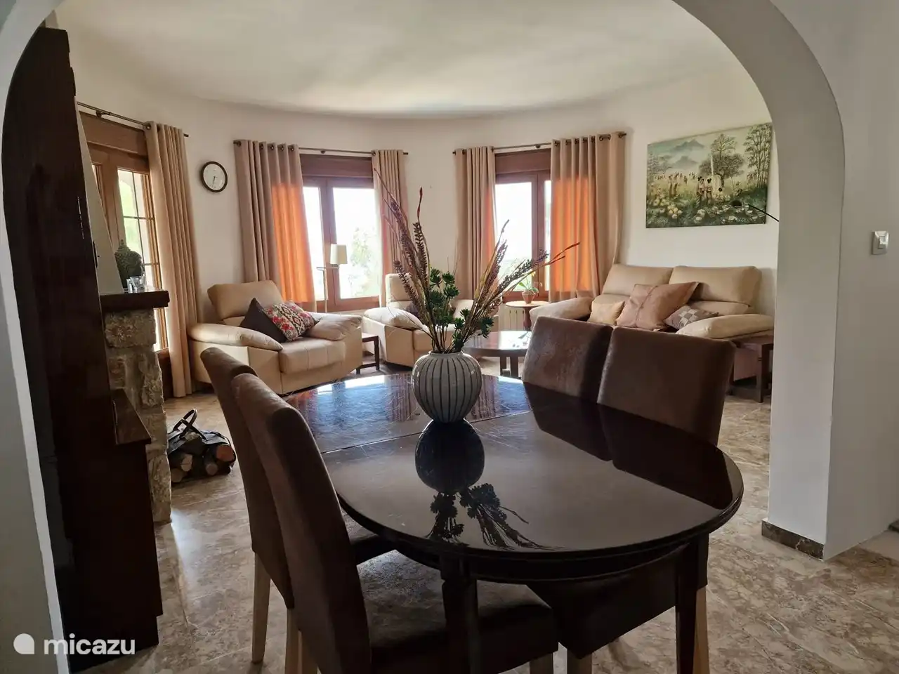 Living room upstairs 2