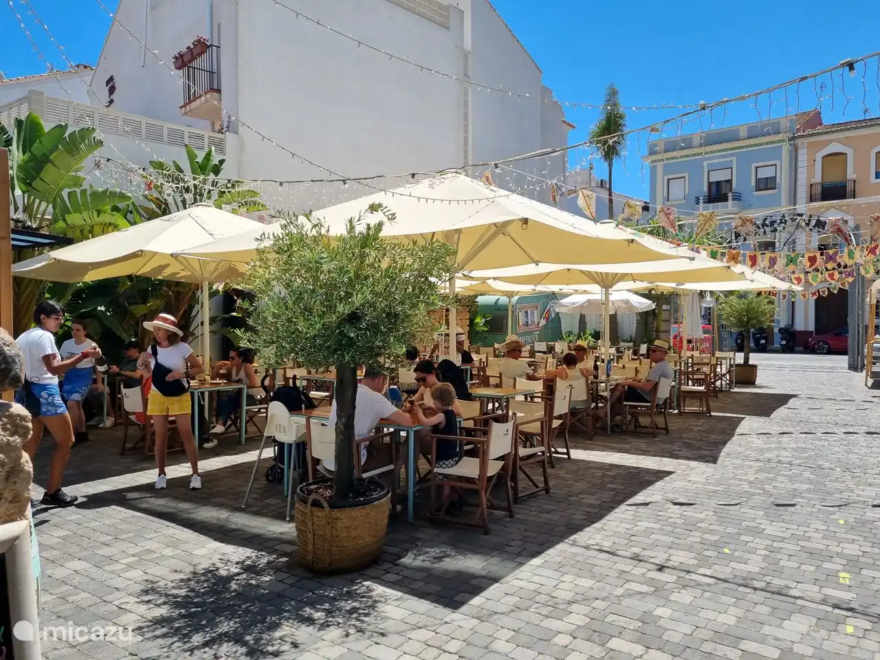 Nice sur une terrasse à Denia