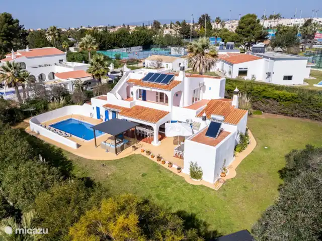 Casa Sacha en Portugal, Algarve, Carvoeiro - villa